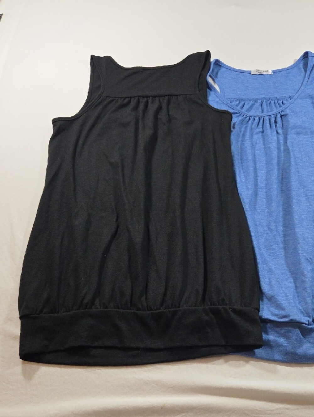 Beyove 3 Classic Scoop-Neck Tank Top Banded Hem Black Blue Gray - Picture 6 of 6